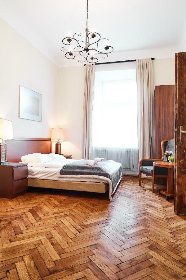 Prestige Location Apartments Pijarska Street 克拉科夫 外观 照片